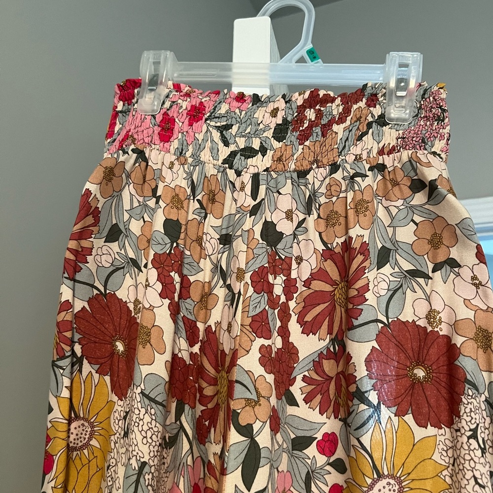 Floral wide leg pants